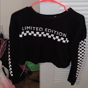 Cropped long sleeve